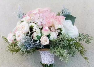 克拉恋人 私人订制永生花礼品，预约享专属优惠